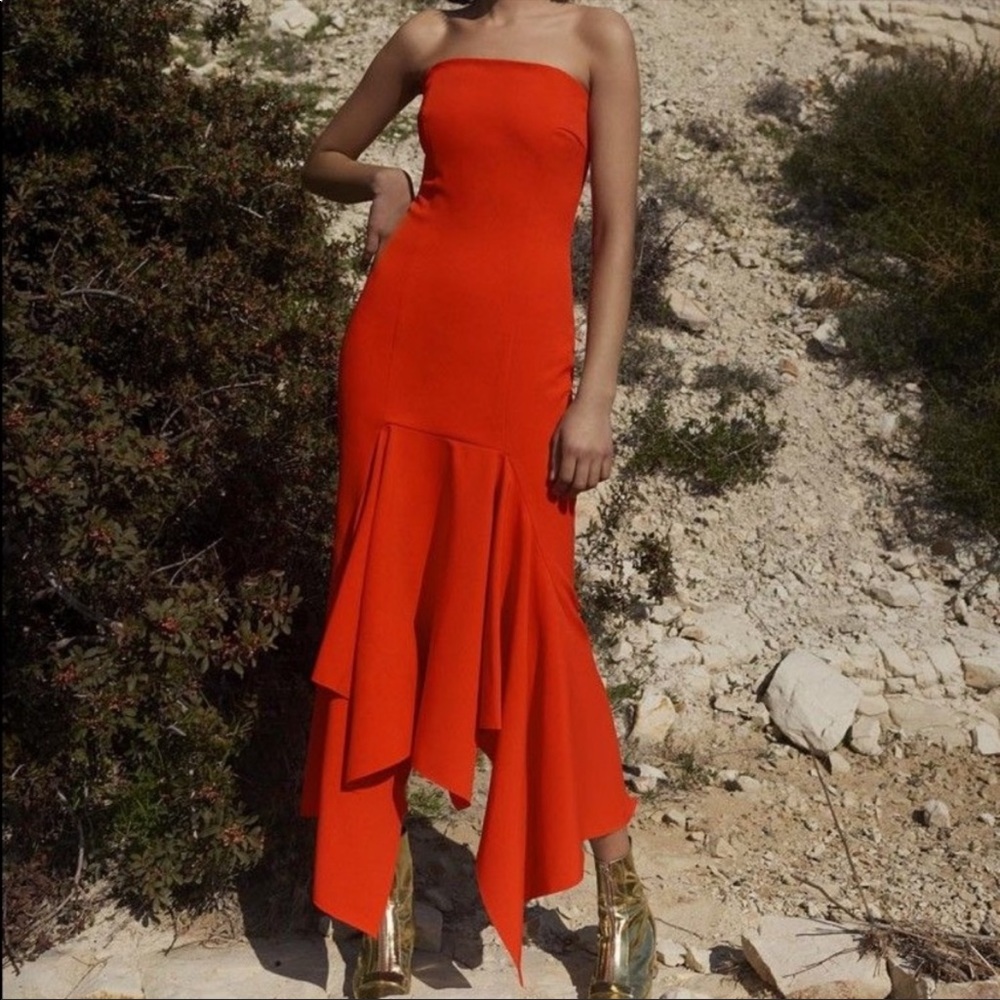Gorgeous SOLACE London Red Strapless Gown